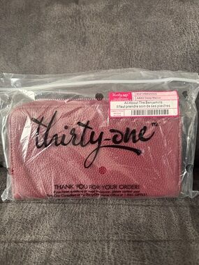Thirty-One All About the Benjamins Wallet - Deep Merlot